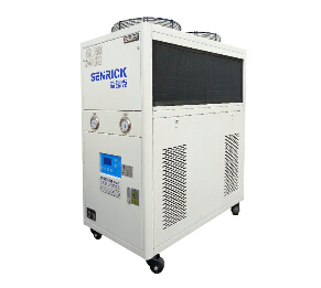 如何正確使用冷油機？